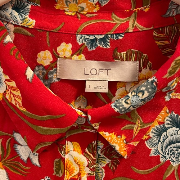 Ann Taylor’s LOFT Blouse - Picture 3 of 5